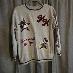 Disney Mickey Mouse 28 Sweatshirt Gray Chenille Patch size M